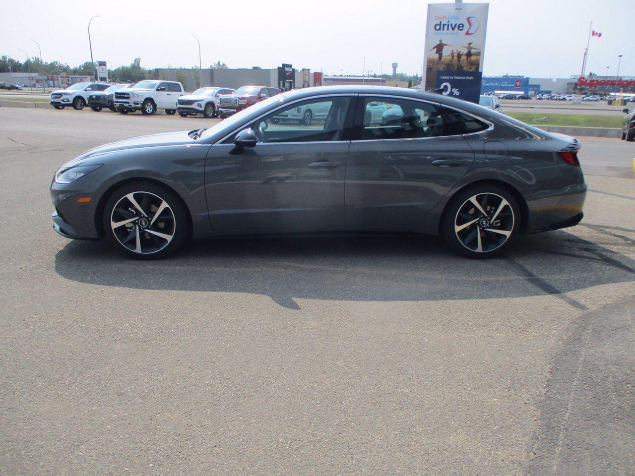 2021 Hyundai Sonata Sport-3