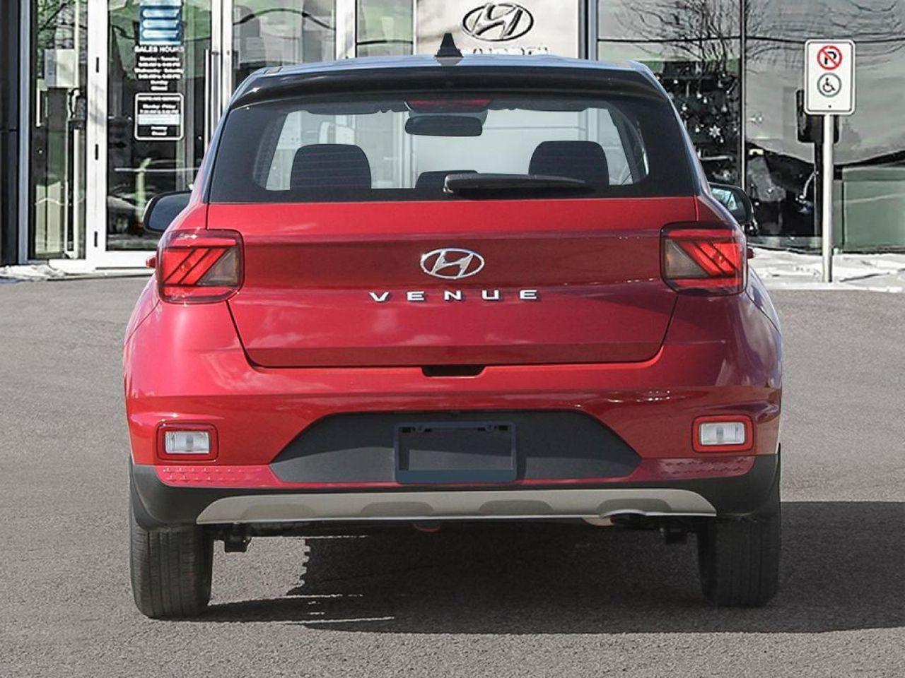 2021 Hyundai Venue Essential-4