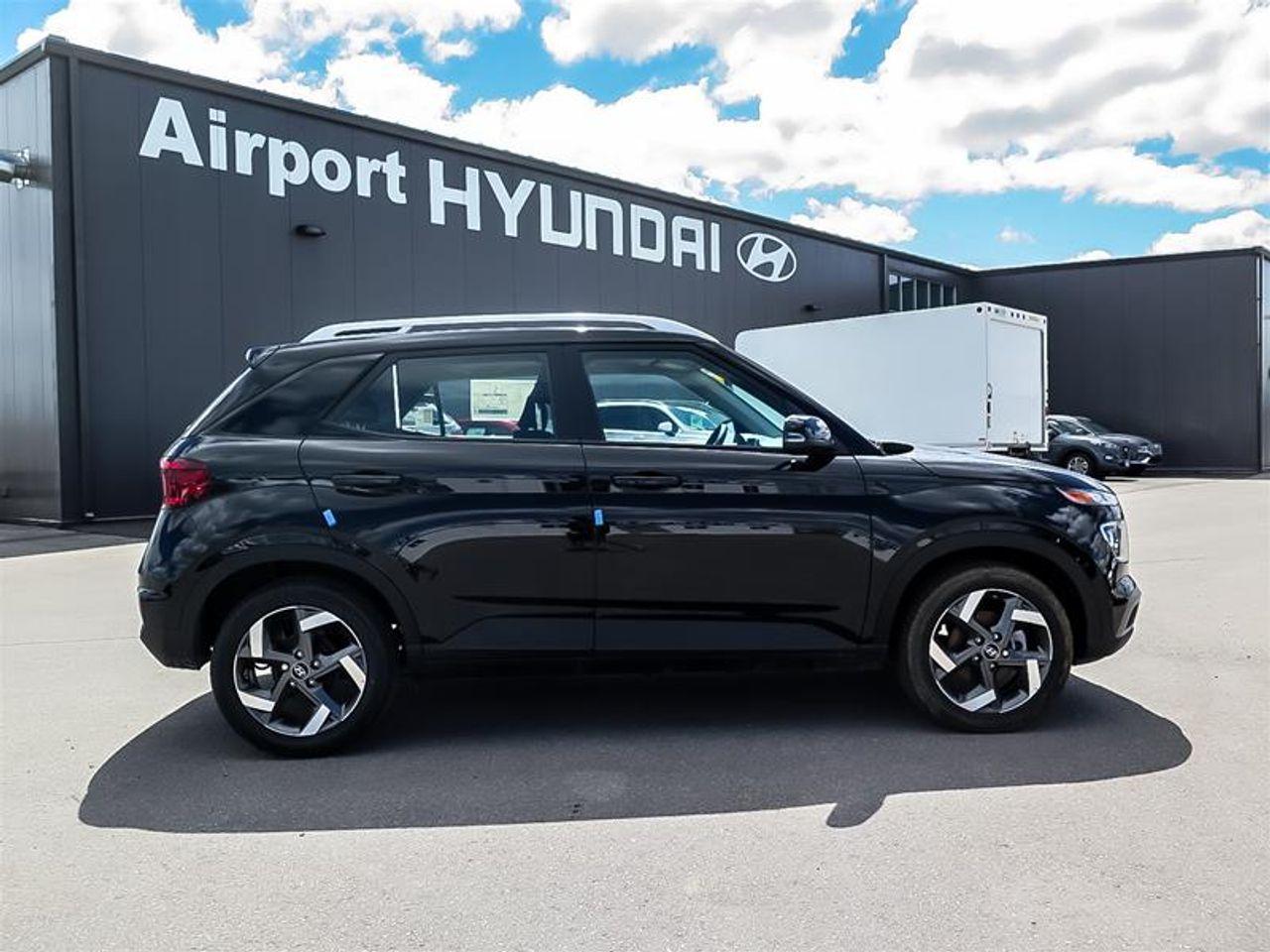 2021 Hyundai Venue Trend-3
