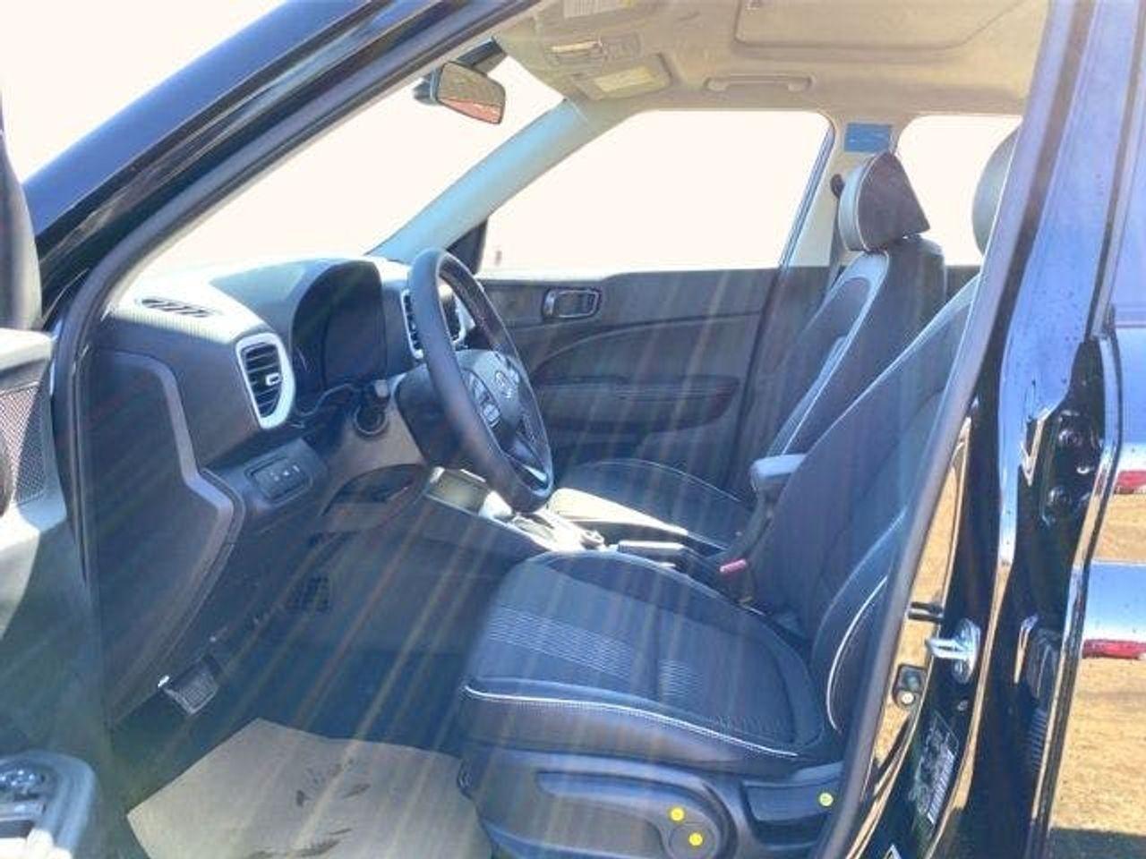 2021 Hyundai Venue ULTIMATE-1