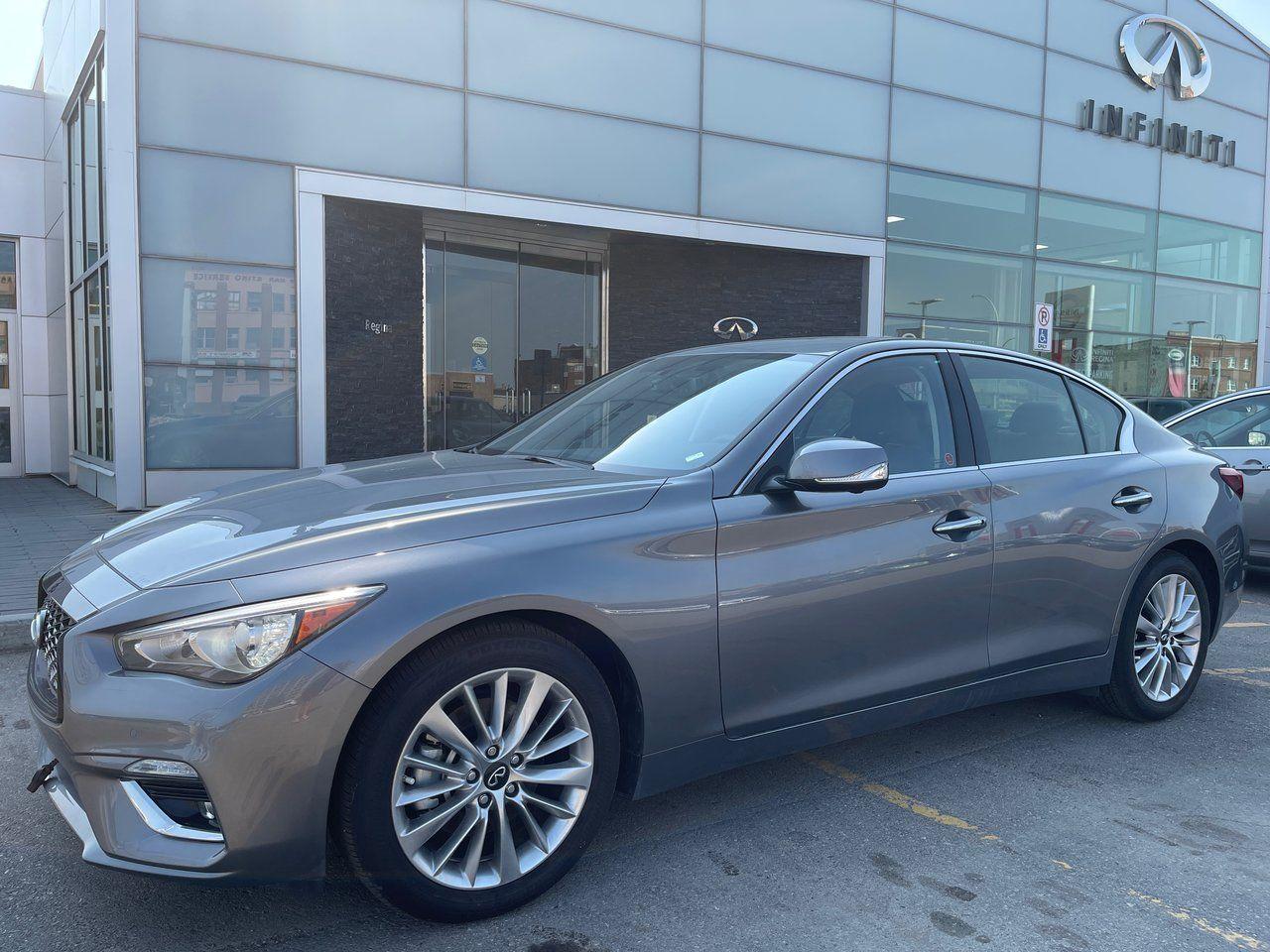 2021 Infiniti Q50 Essential-1