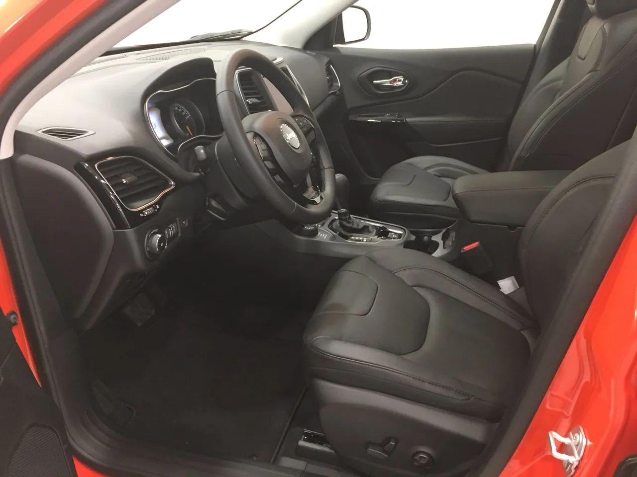 2021 Jeep Cherokee Altitude-4