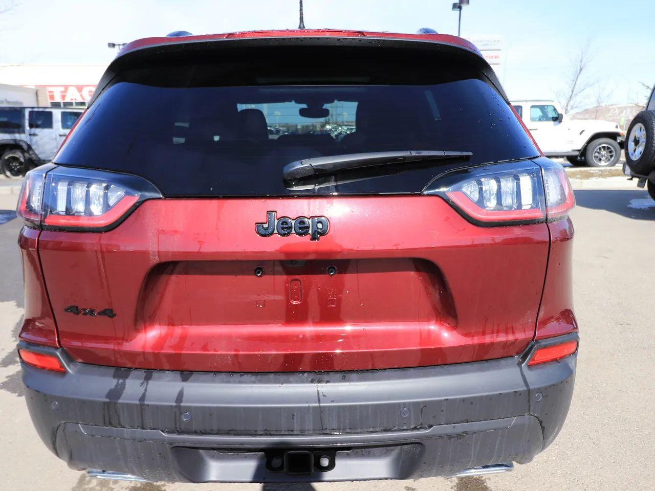 2021 Jeep Cherokee Altitude-4