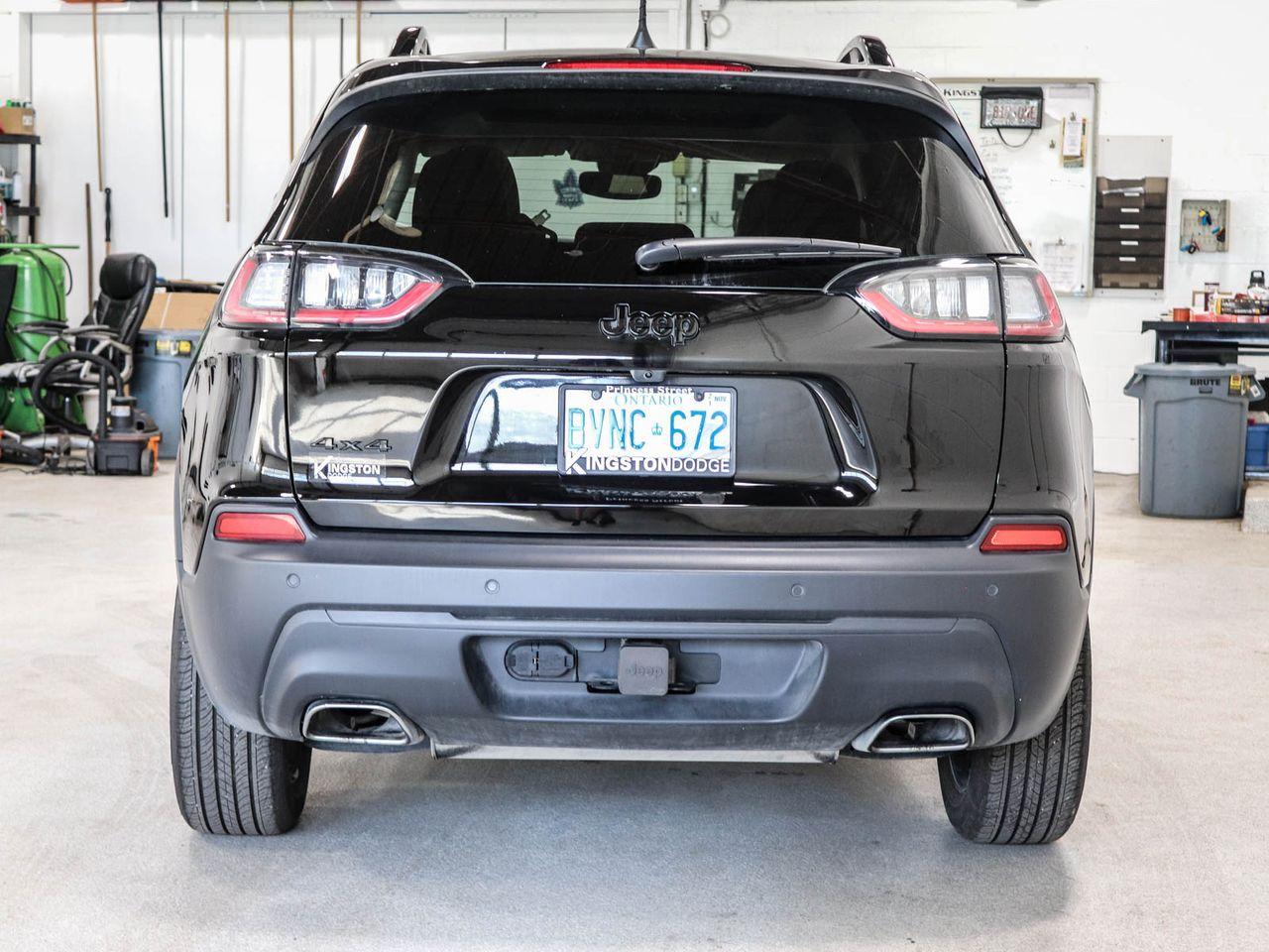 2021 Jeep Cherokee Altitude-2