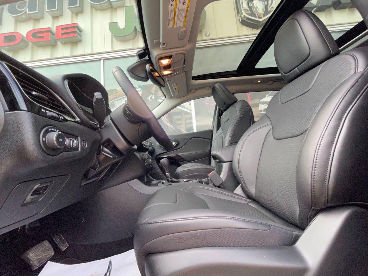 2021 Jeep Cherokee Altitude-3