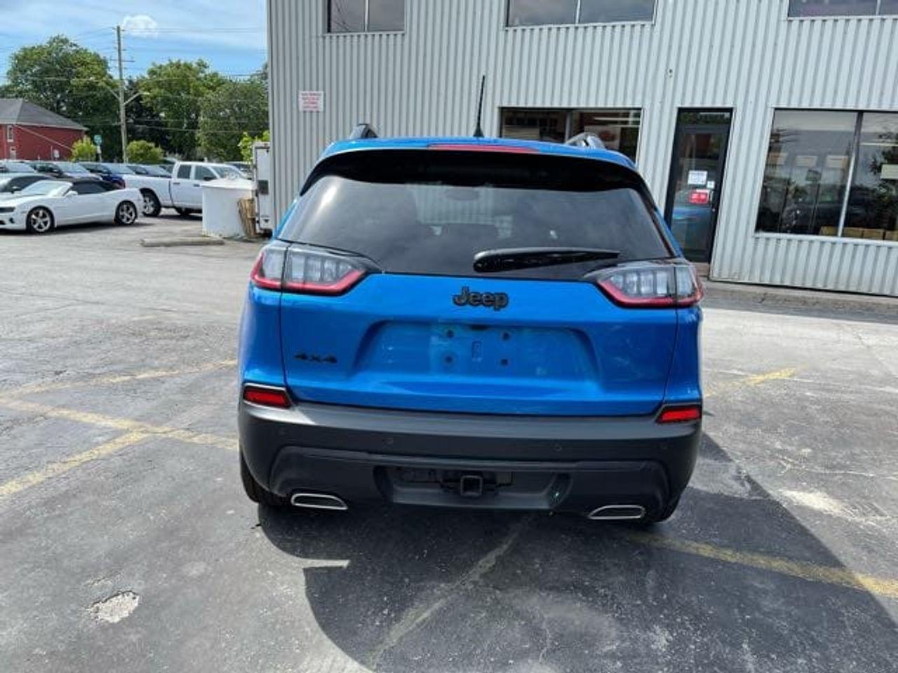 2021 Jeep Cherokee Altitude-4