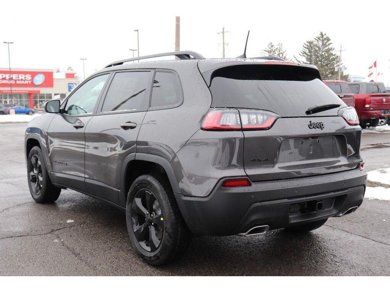 2021 Jeep Cherokee Altitude-4