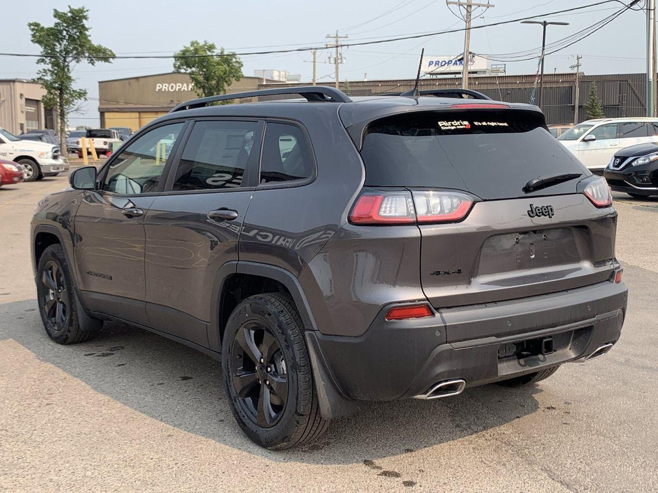 2021 Jeep Cherokee Altitude-4