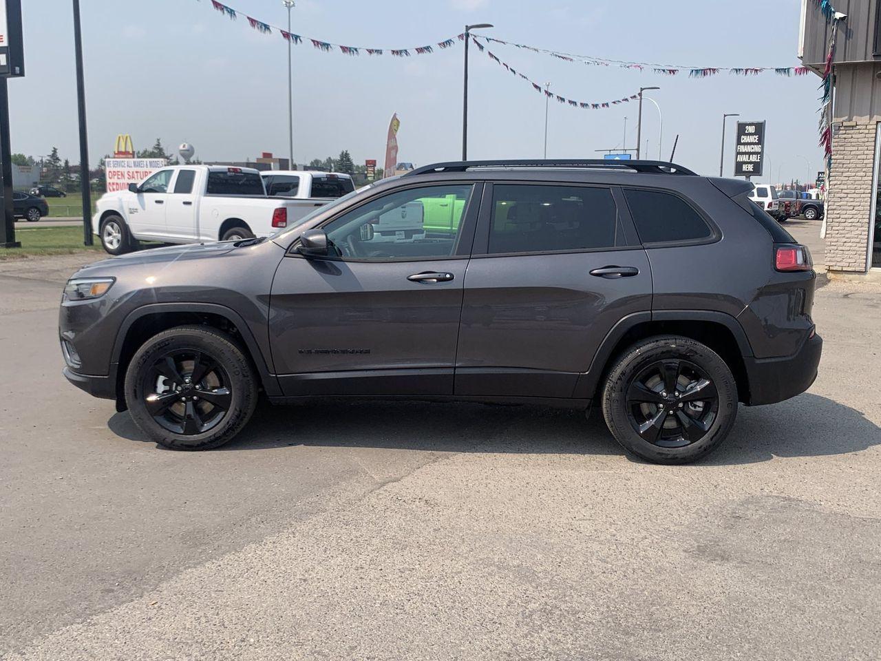 2021 Jeep Cherokee Altitude-3