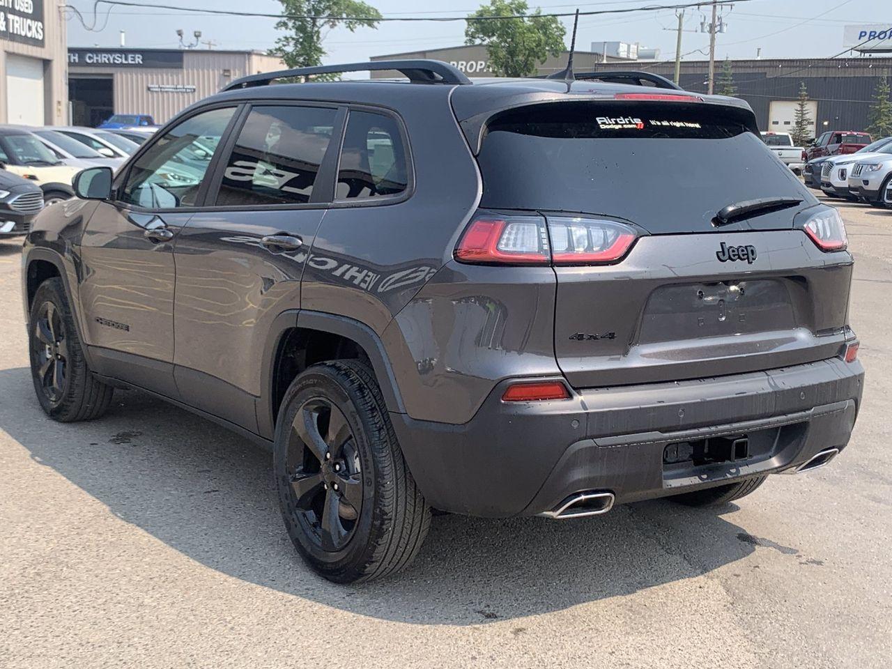 2021 Jeep Cherokee Altitude-4