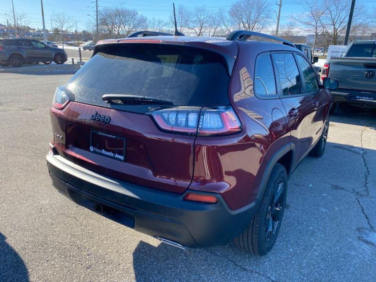 2021 Jeep Cherokee Altitude-4