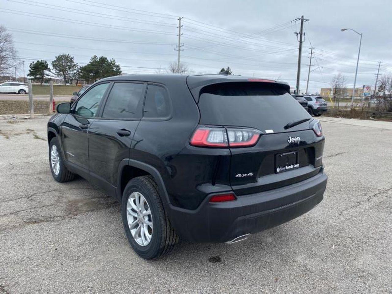 2021 Jeep Cherokee -2