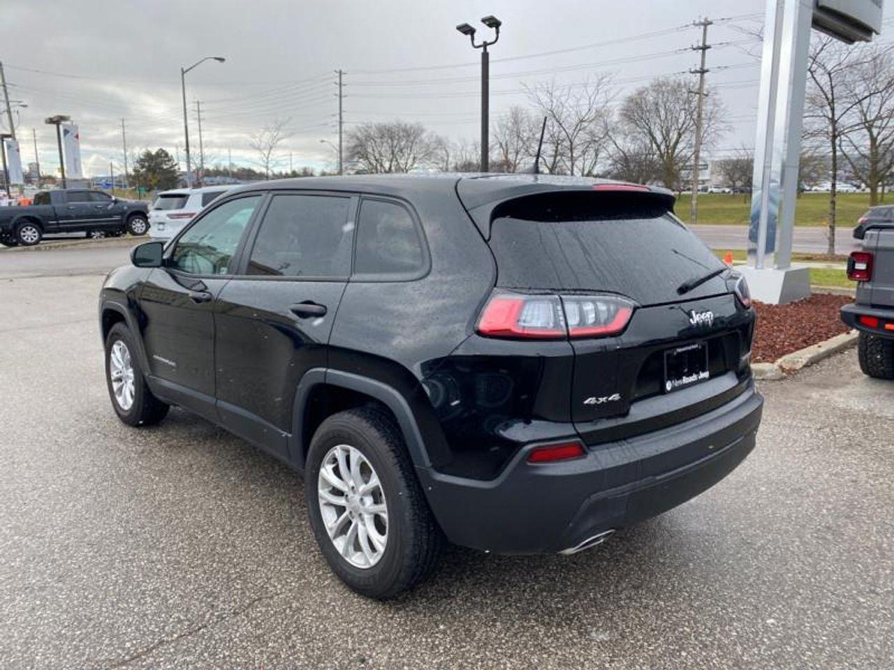 2021 Jeep Cherokee -2