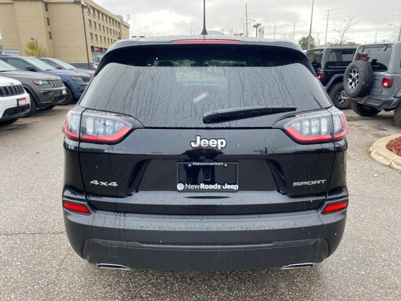 2021 Jeep Cherokee -3