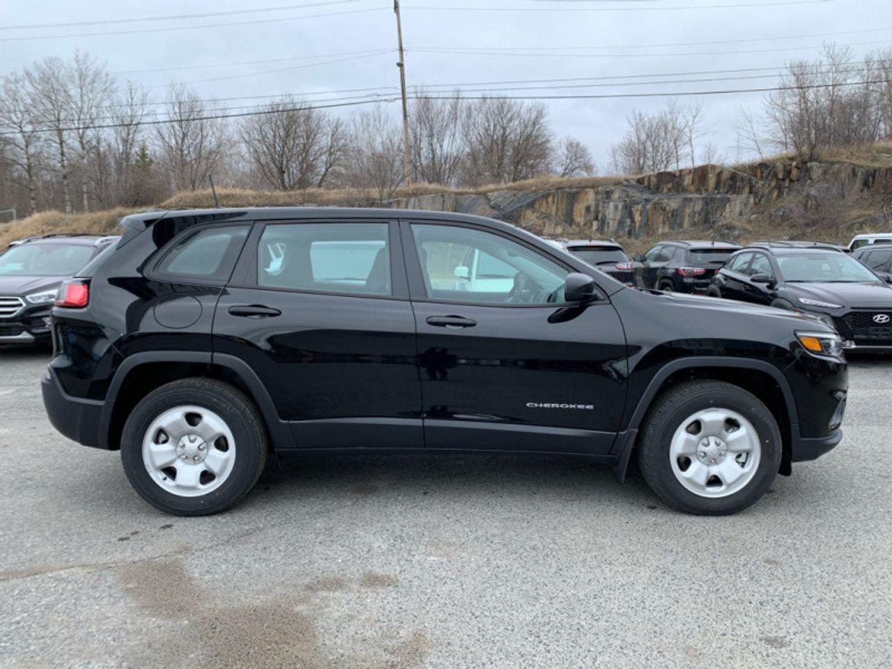 2021 Jeep Cherokee -3