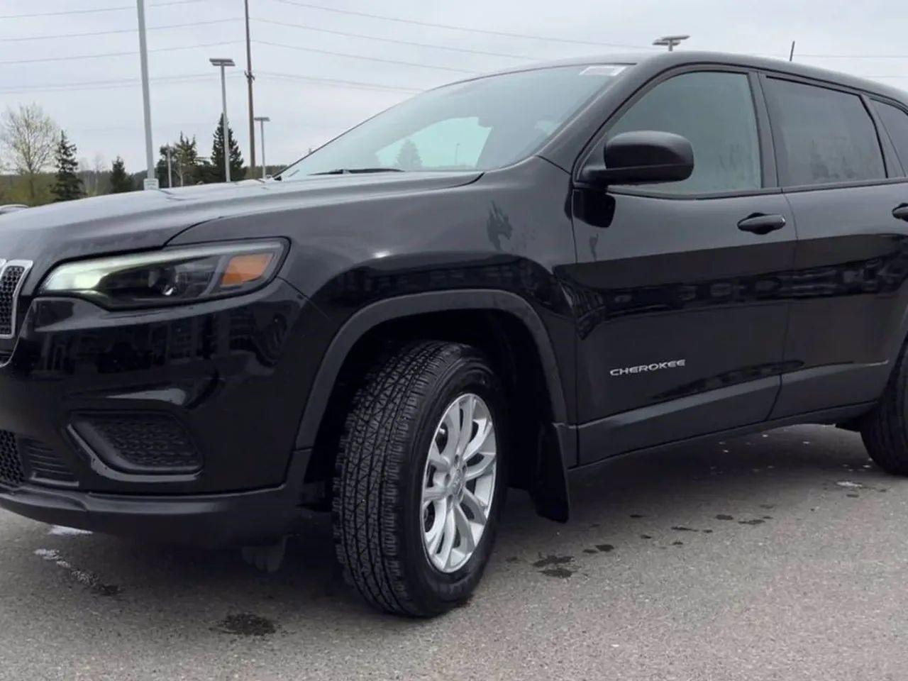 2021 Jeep Cherokee -2
