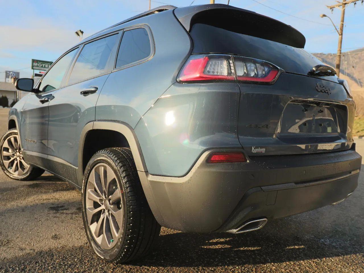 2021 Jeep Cherokee -4