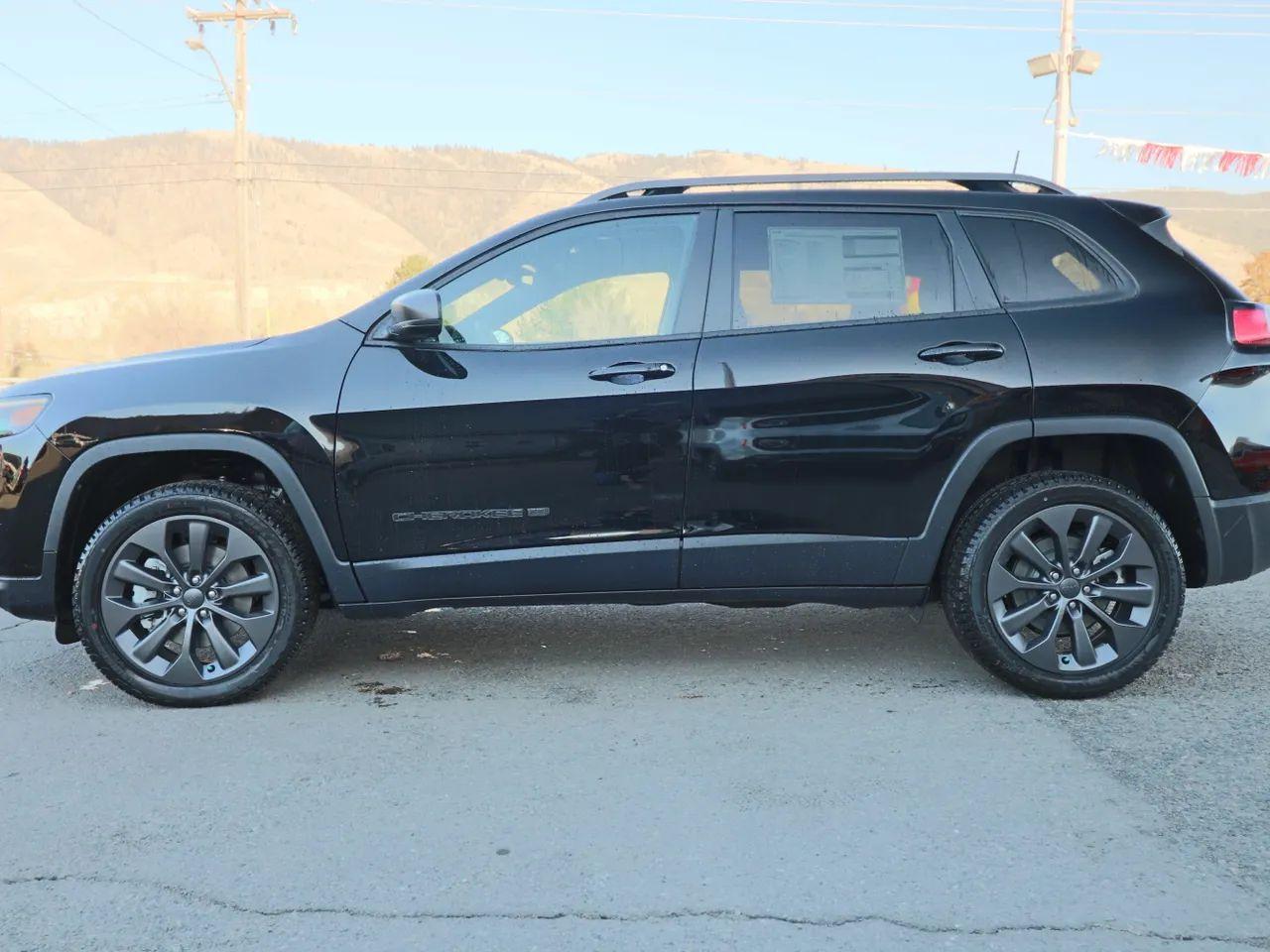 2021 Jeep Cherokee -3