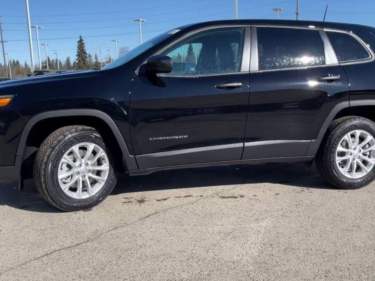 2021 Jeep Cherokee -3