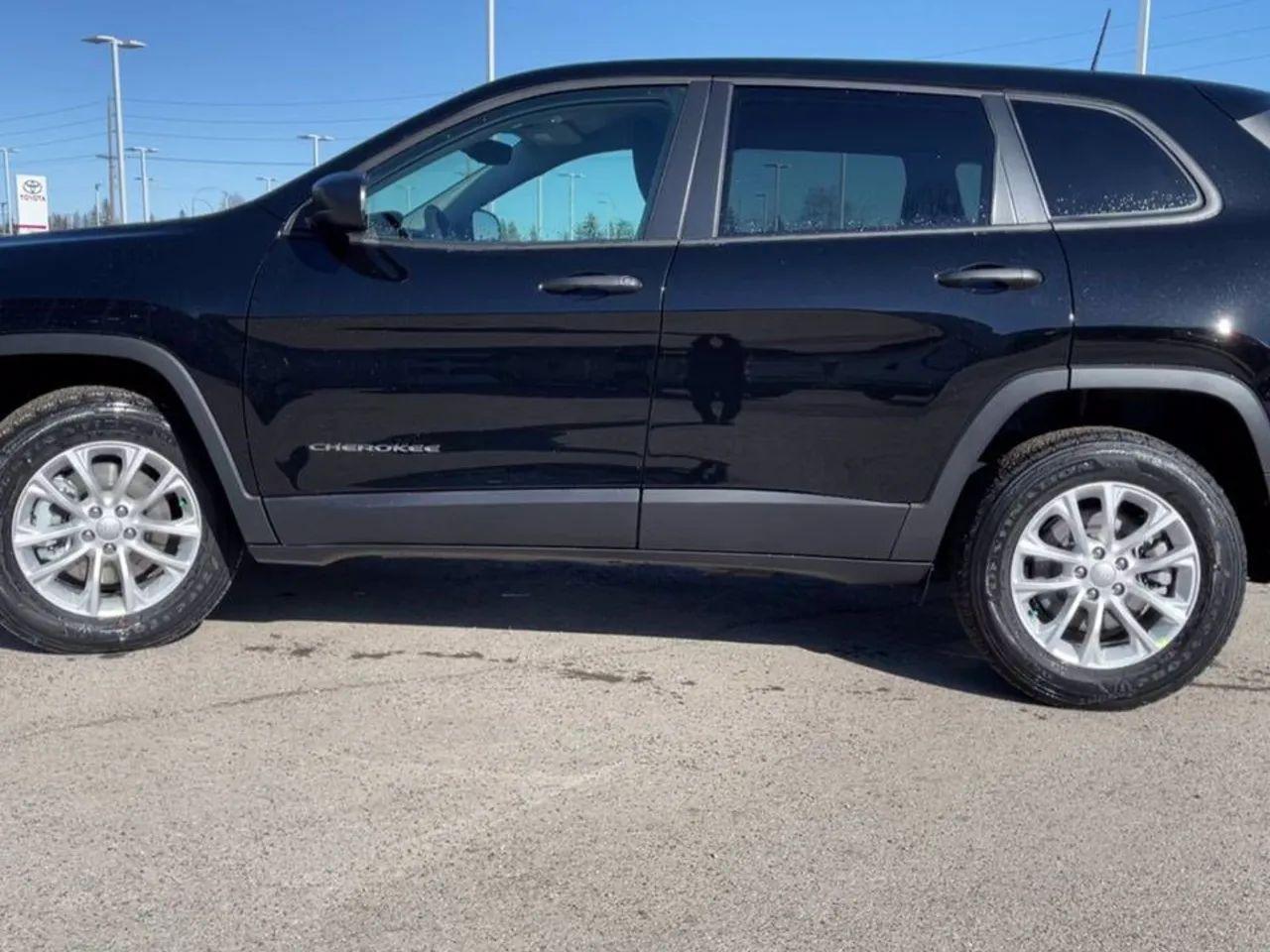 2021 Jeep Cherokee -4