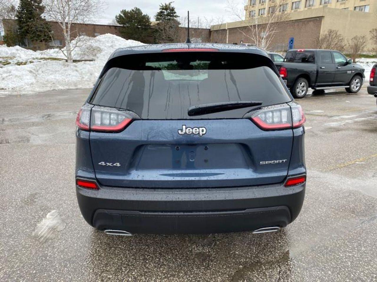 2021 Jeep Cherokee -3