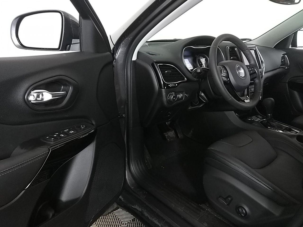 2021 Jeep Cherokee -3