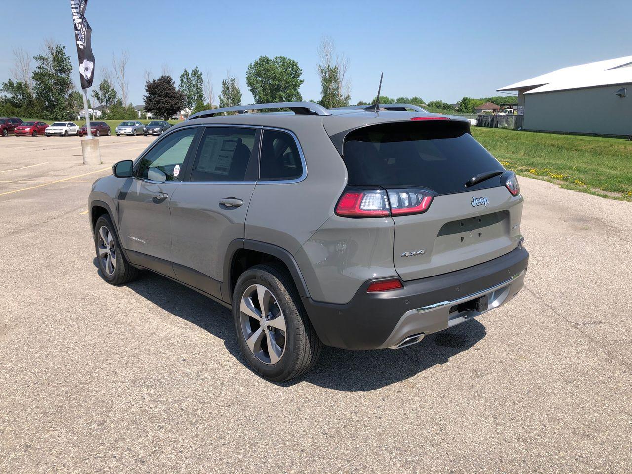 2021 Jeep Cherokee Limited-4