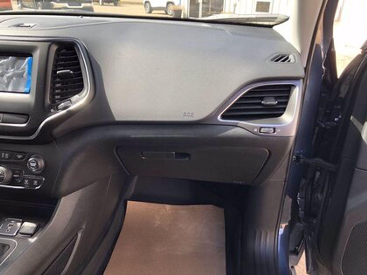 2021 Jeep Cherokee North-4