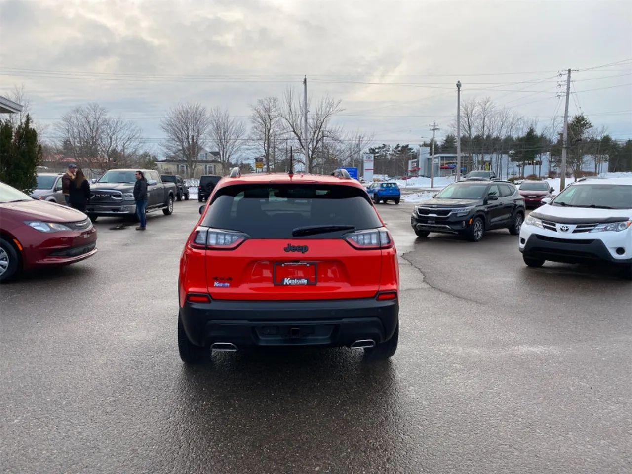 2021 Jeep Cherokee -3