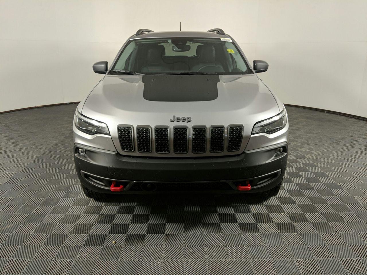 2021 Jeep Cherokee -1