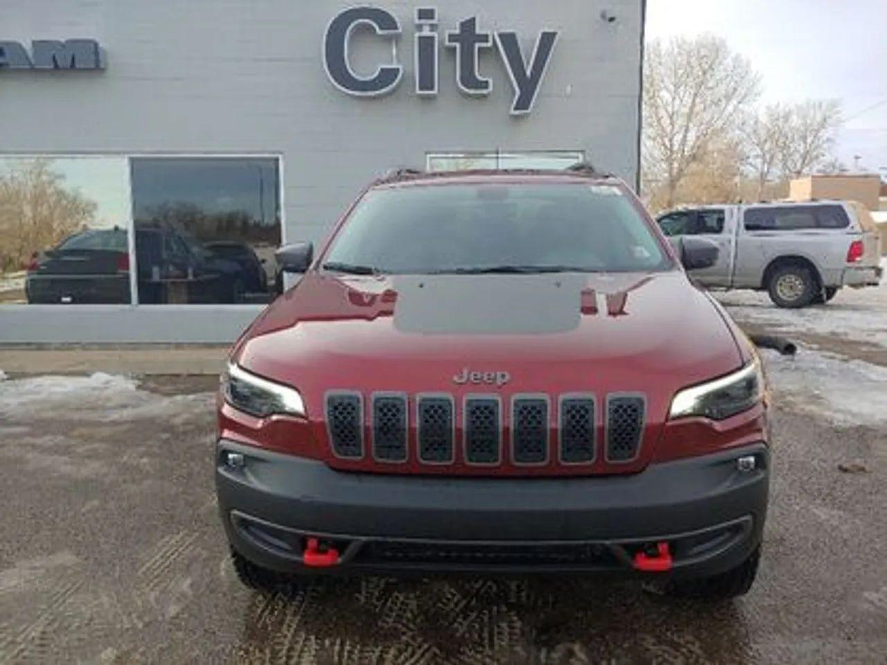 2021 Jeep Cherokee Trailhawk-2