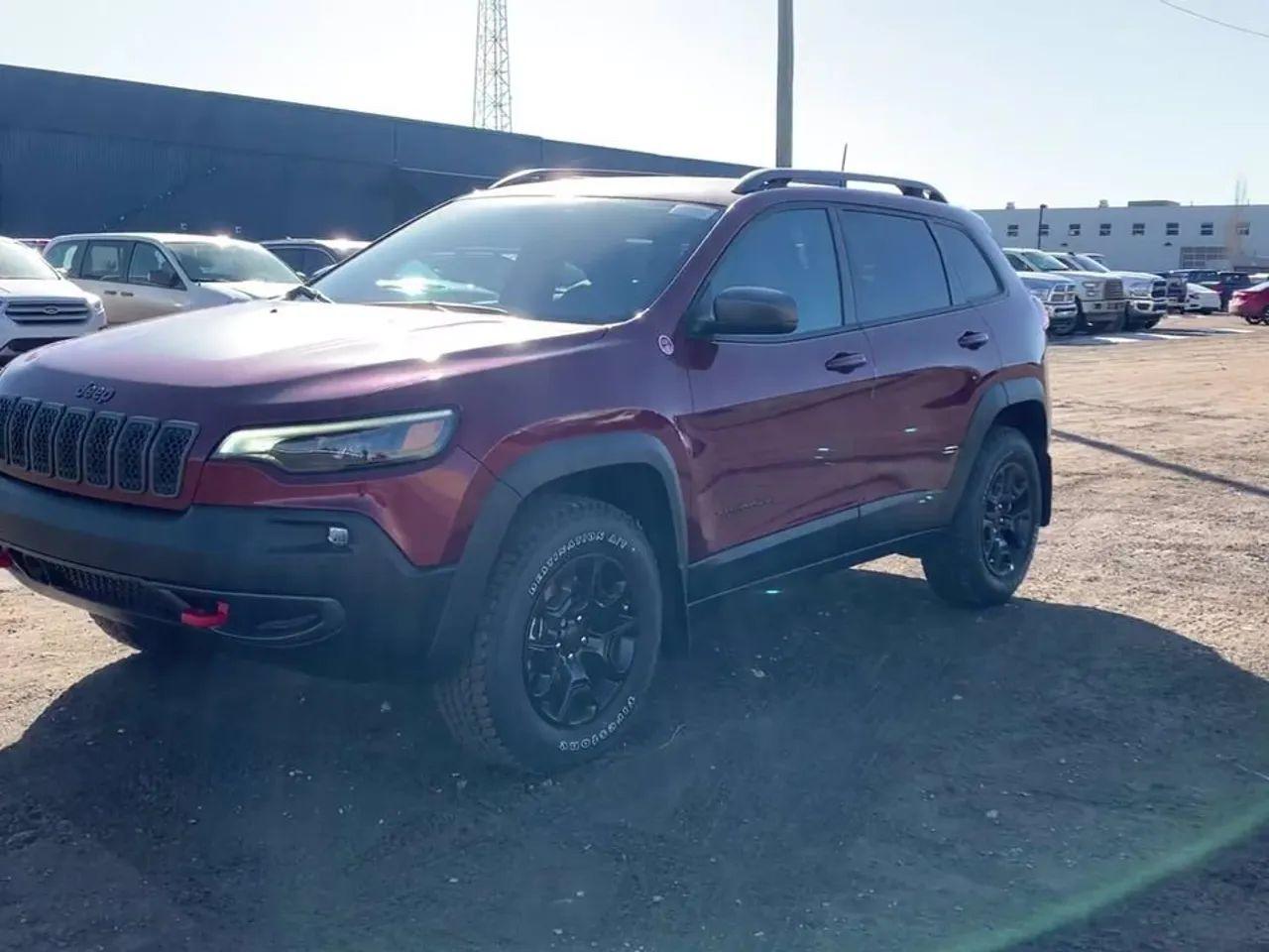 2021 Jeep Cherokee Trailhawk-4