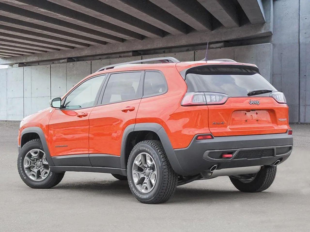 2021 Jeep Cherokee Trailhawk-3