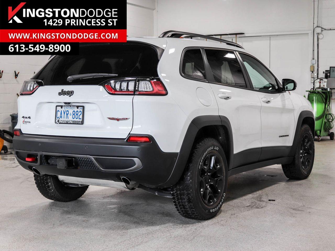 2021 Jeep Cherokee Trailhawk-3