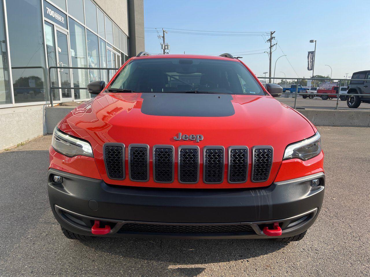 2021 Jeep Cherokee Trailhawk-2