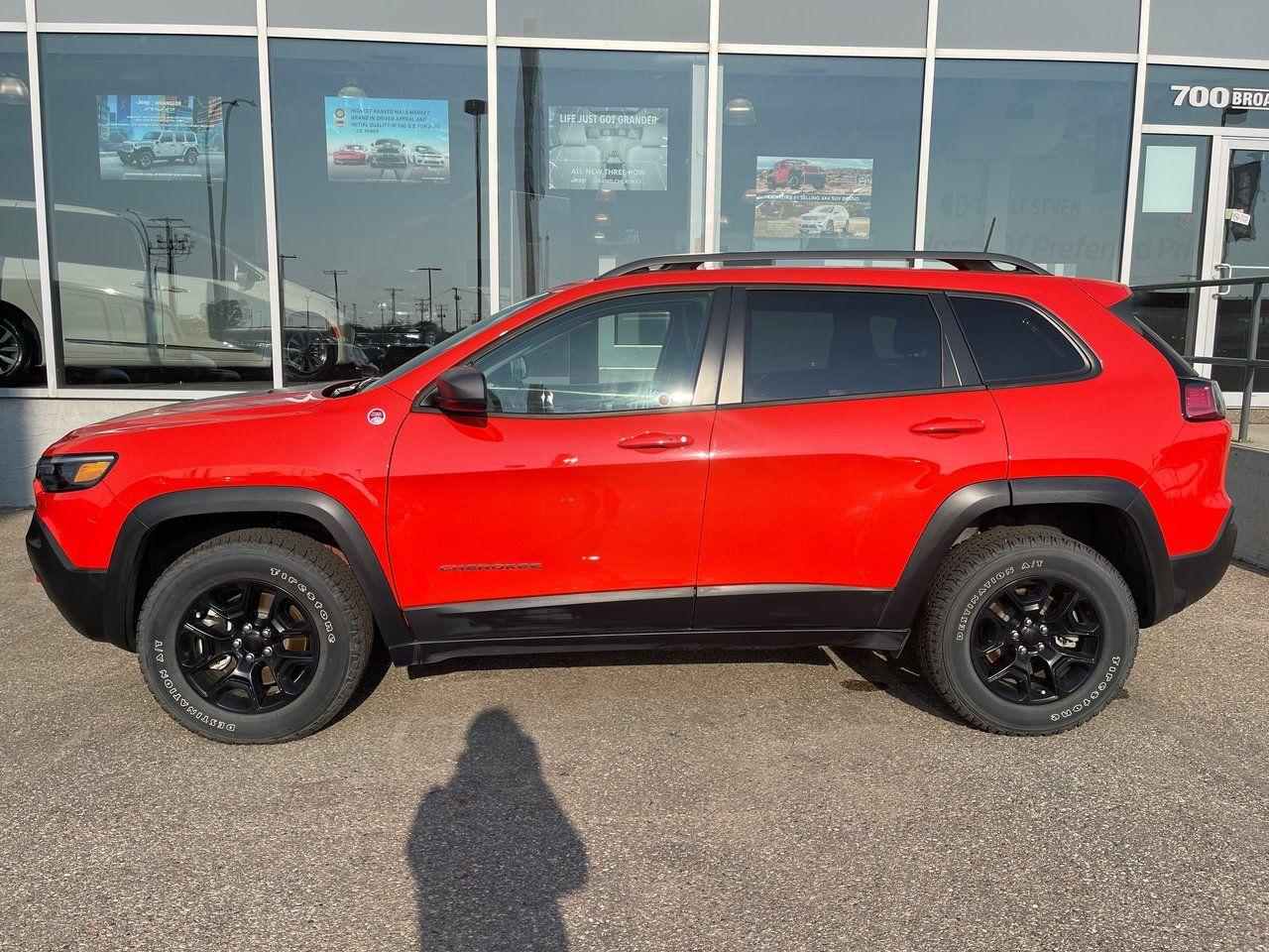 2021 Jeep Cherokee Trailhawk-3