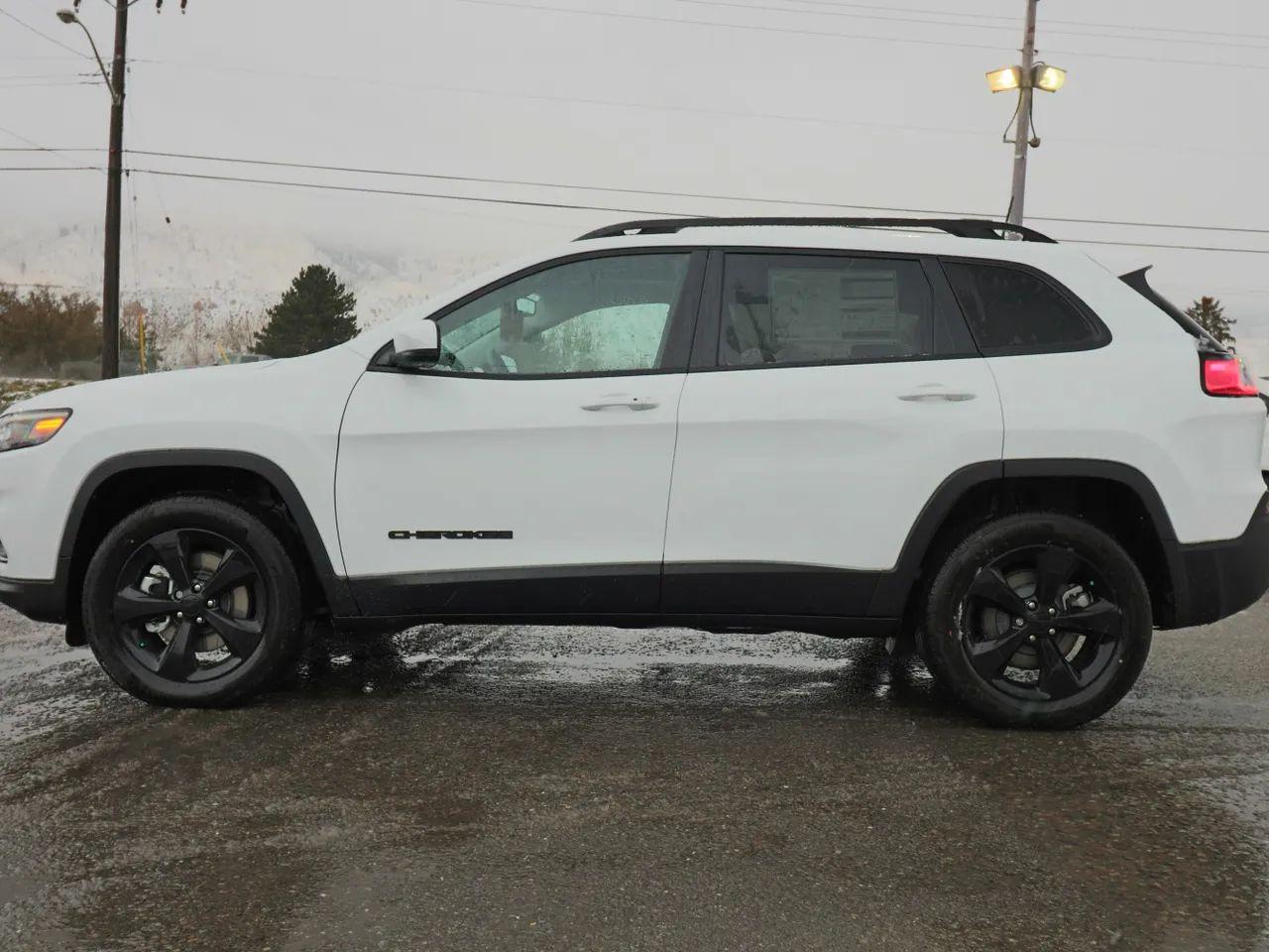 2021 Jeep Cherokee -3