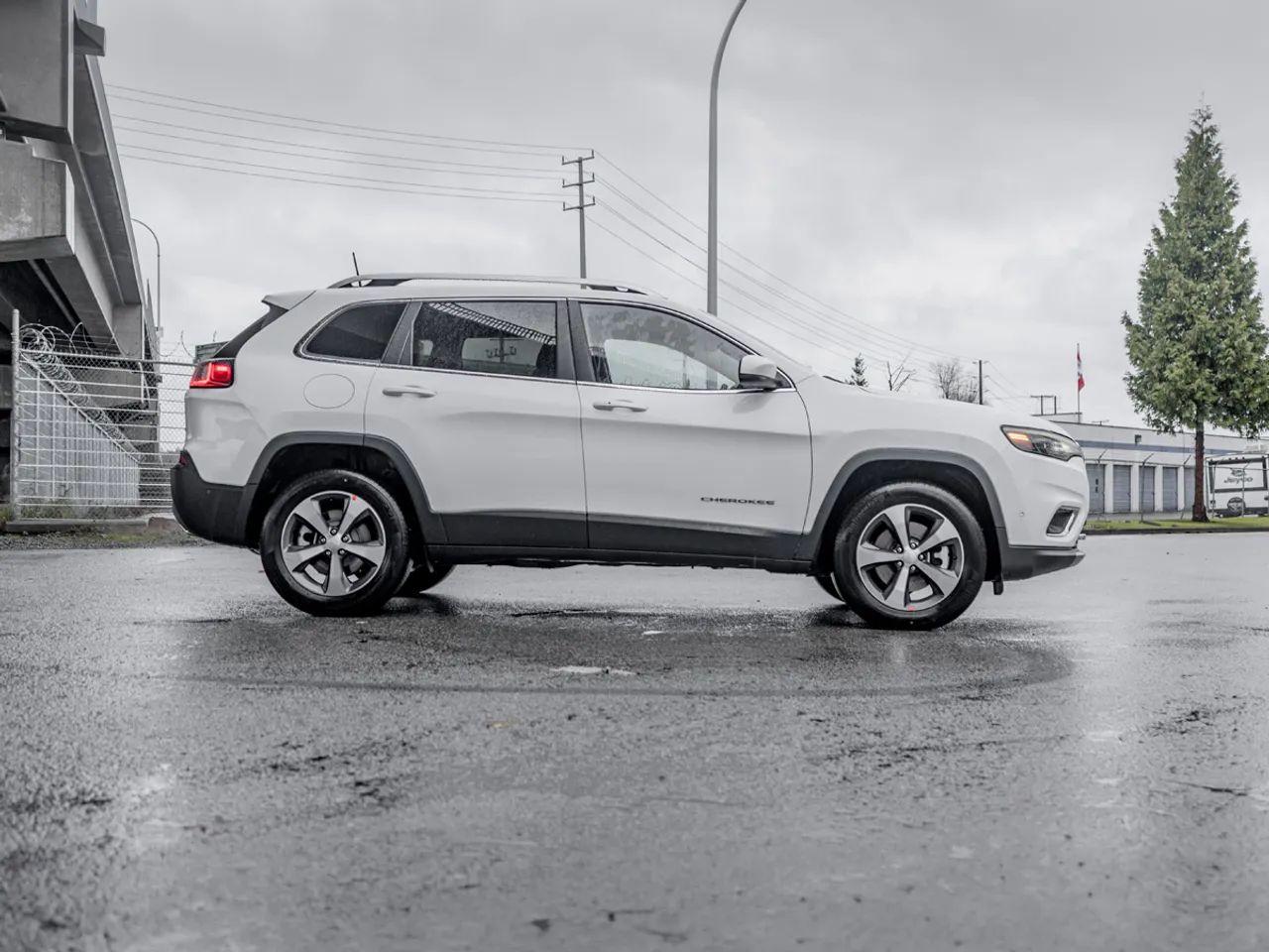 2021 Jeep Cherokee -4