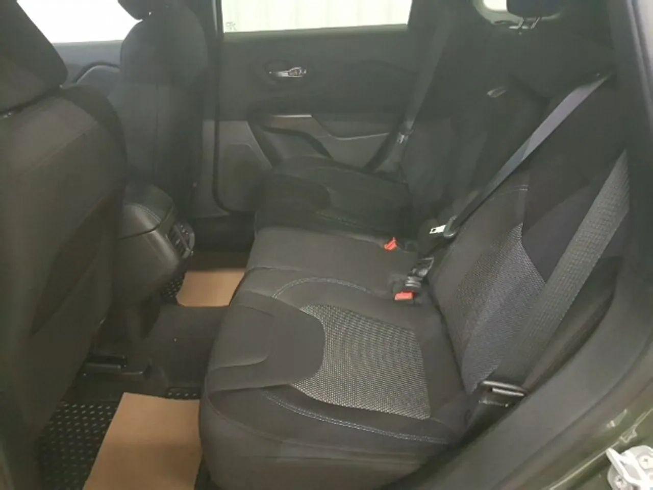 2021 Jeep Cherokee -4