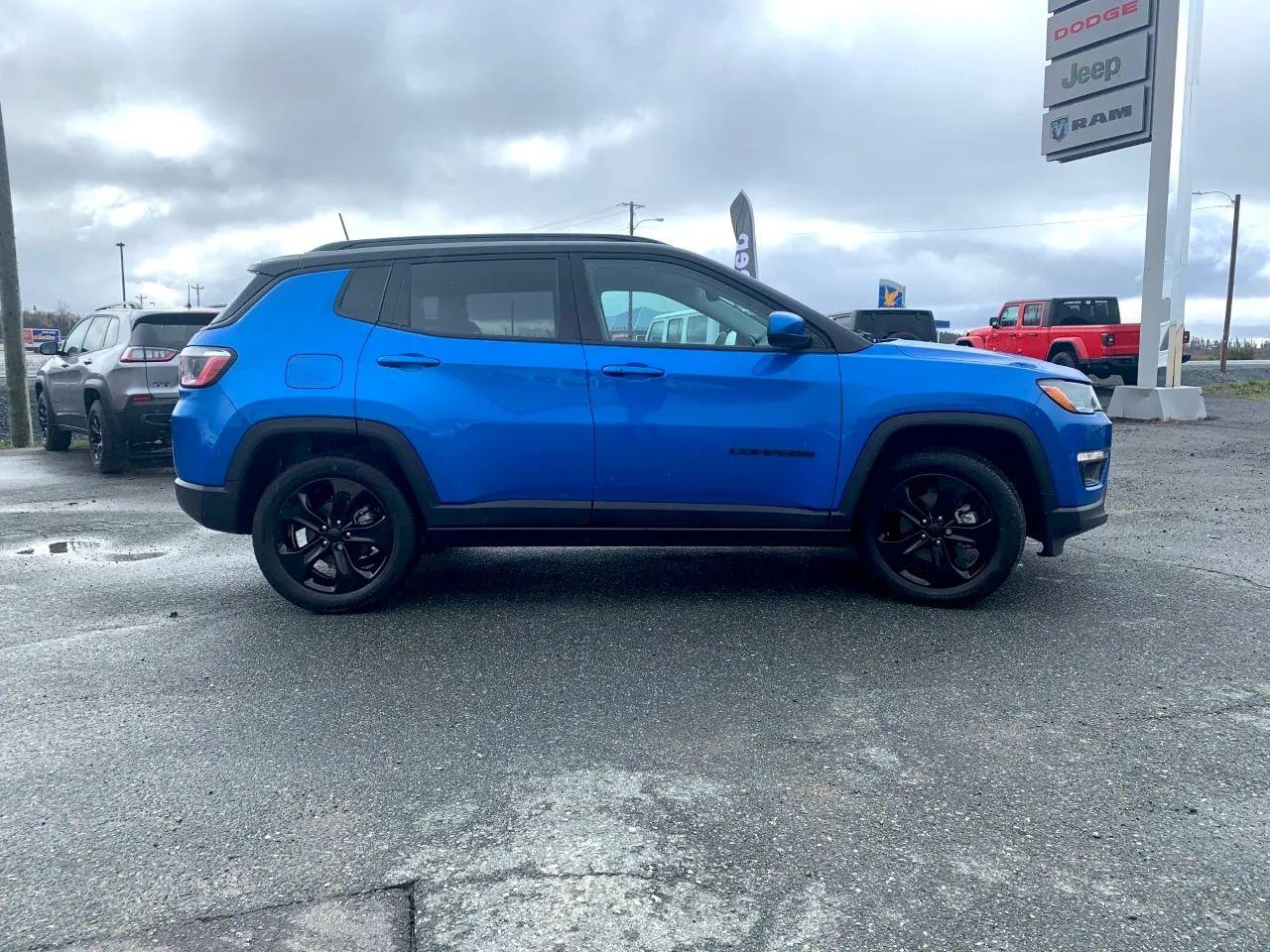2021 Jeep Compass Altitude-4