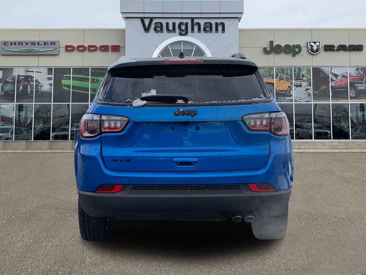 2021 Jeep Compass Altitude-4