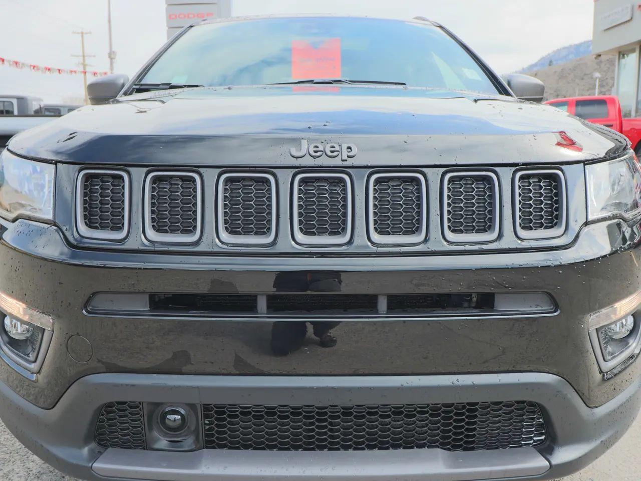 2021 Jeep Compass -1
