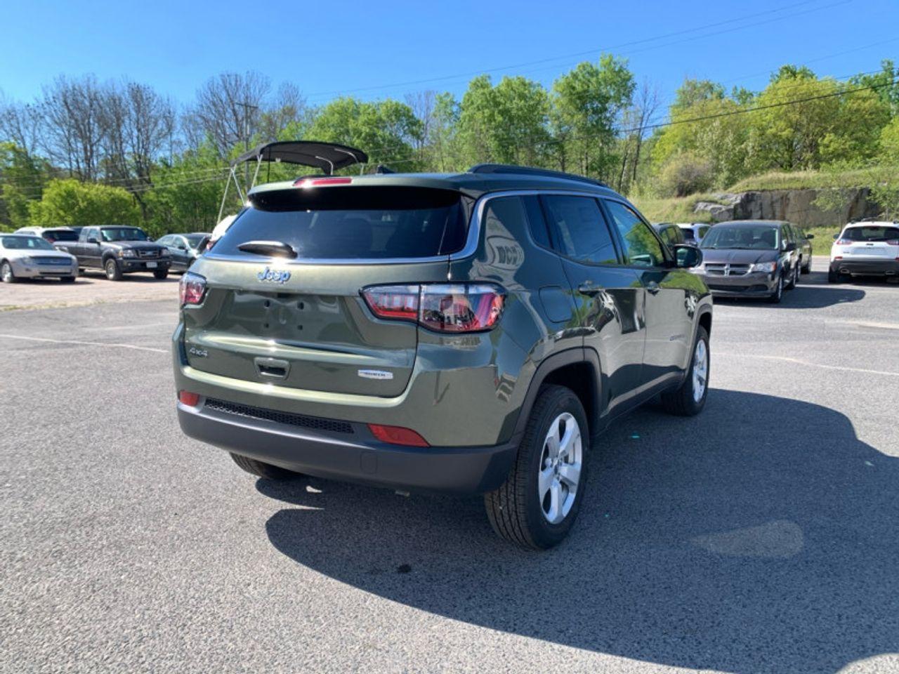 2021 Jeep Compass -4