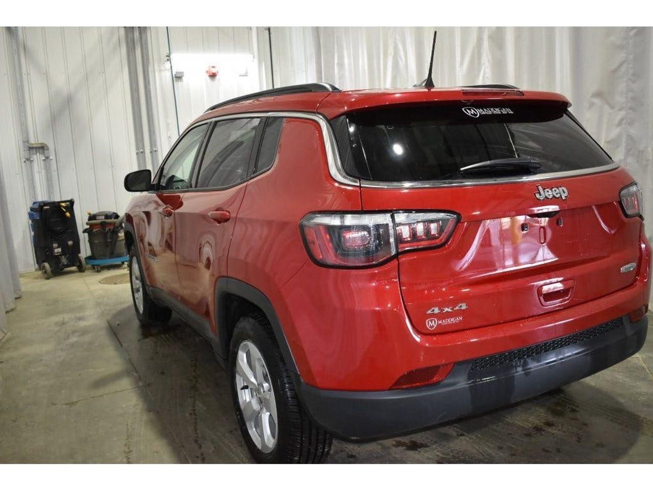 2021 Jeep Compass North-3