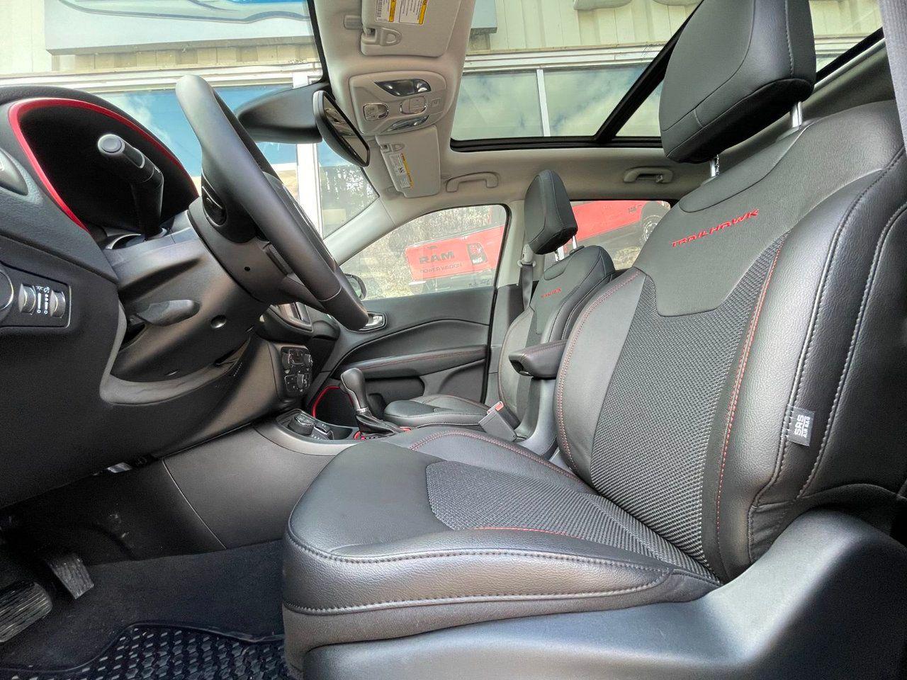 2021 Jeep Compass Trailhawk-3