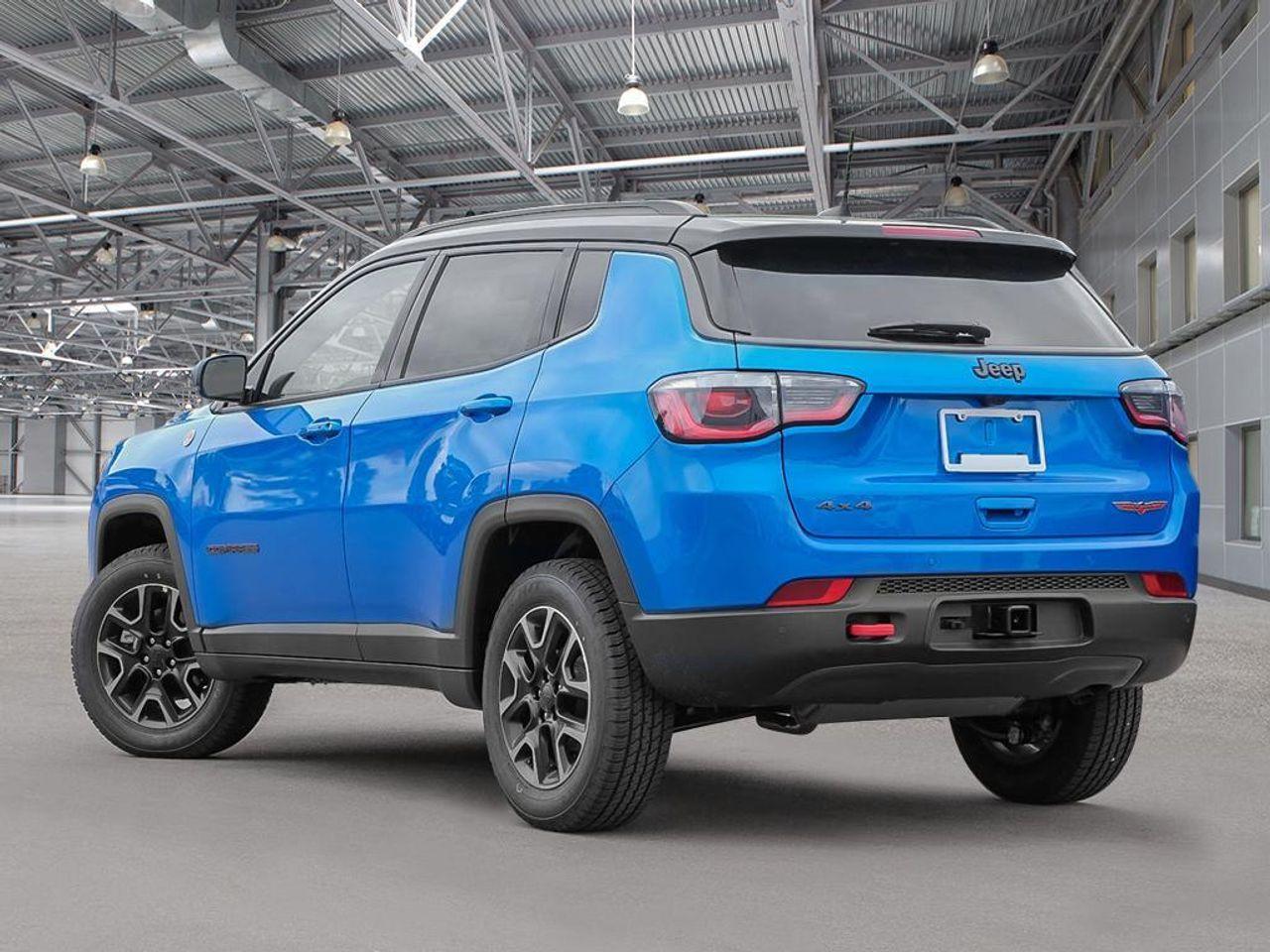 2021 Jeep Compass Trailhawk-3