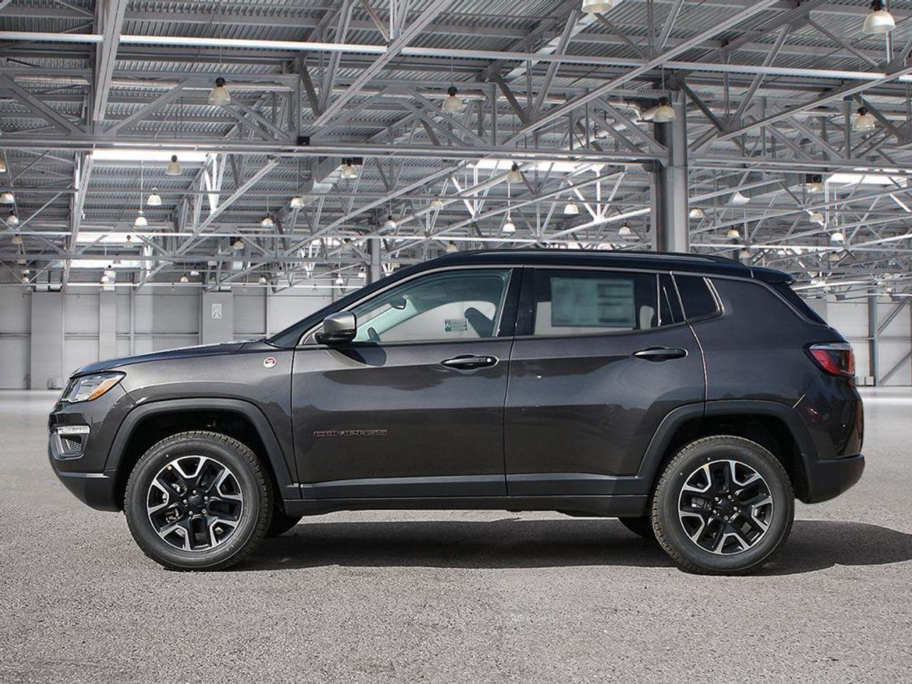 2021 Jeep Compass Trailhawk-2