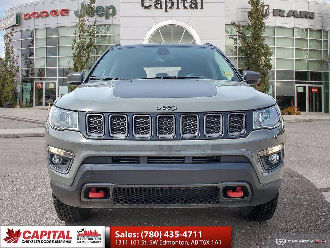 2021 Jeep Compass Trailhawk-1