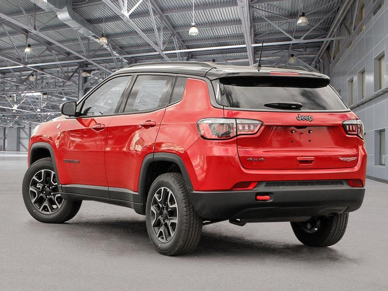 2021 Jeep Compass Trailhawk-3