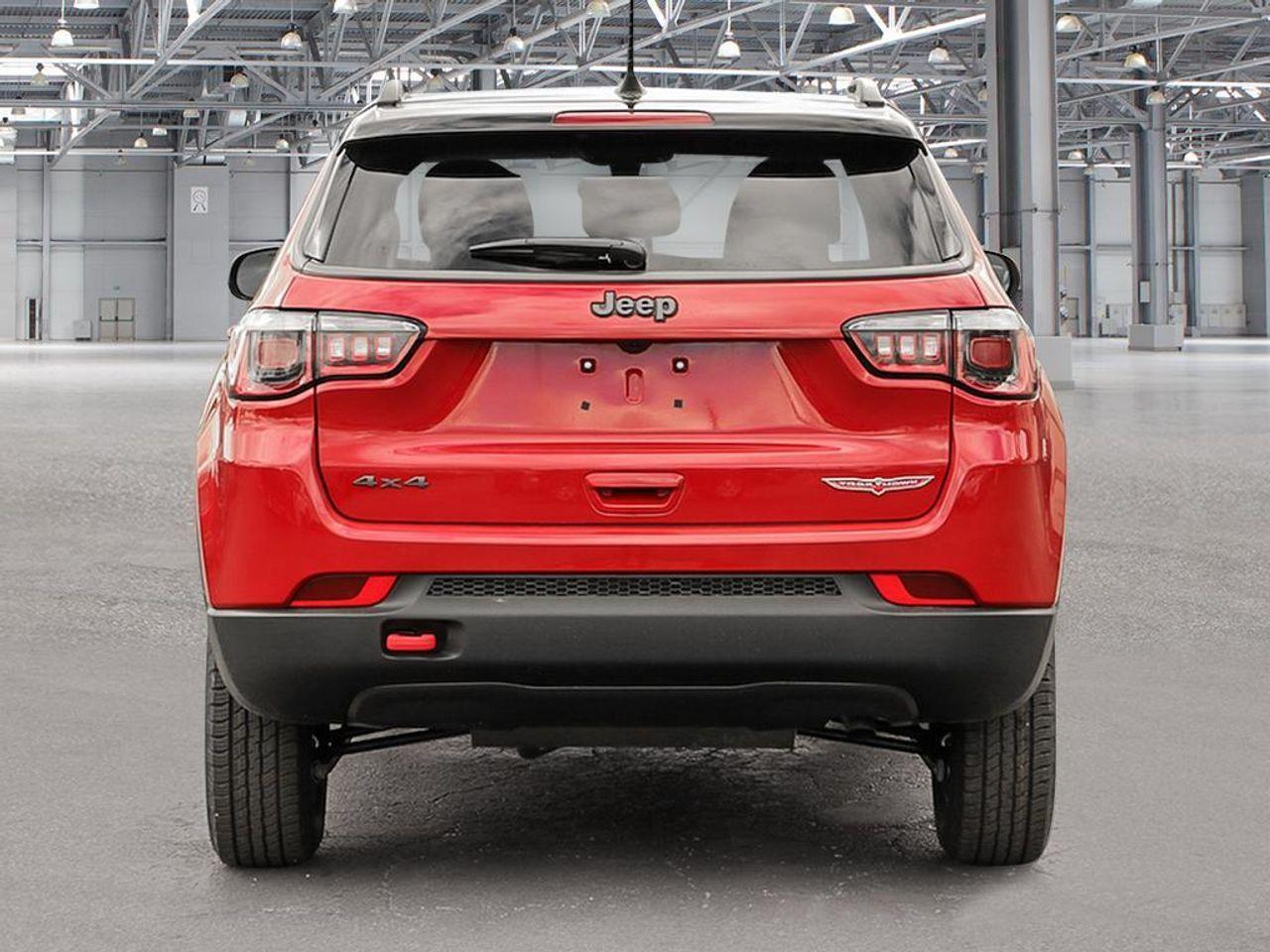 2021 Jeep Compass Trailhawk-4